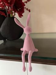 Kantenhocker Hase flieder Velours Samtoptik 37 cm 