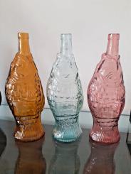 Fisch Vase / Flasche aus recyceltem Glas hellblau, amber oder rosa 
