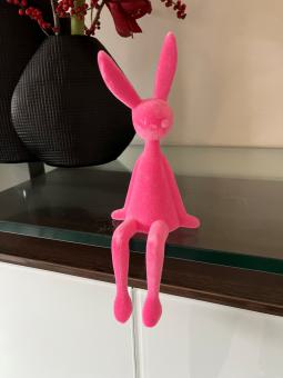 Kantenhocker Hase pink Velours Samtoptik 28 cm 